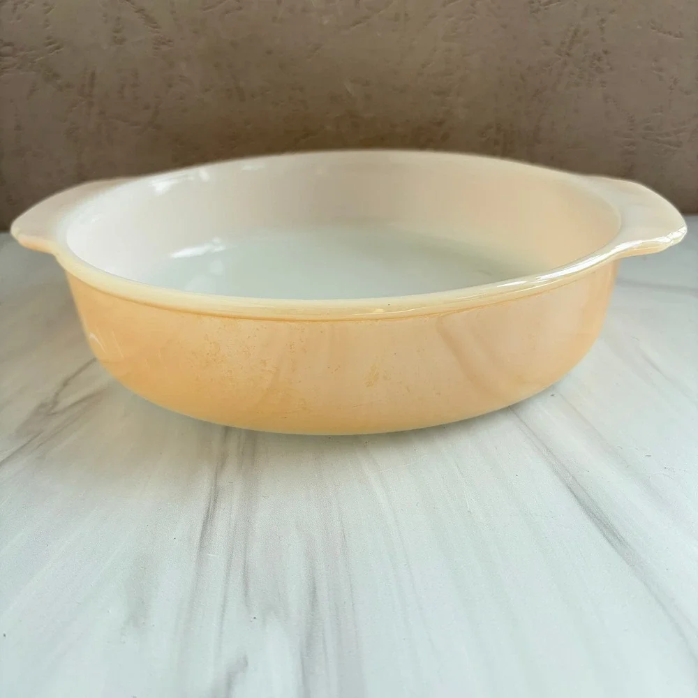Vintage Fire-King Peach Lustre 450 Round Casserole Dish Milk Glass 8.25in